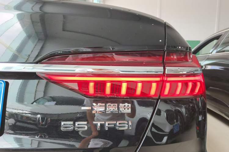 Used Audi A6L 2023 40 TFSI Luxury Prestige Edition Right Rear Taillight