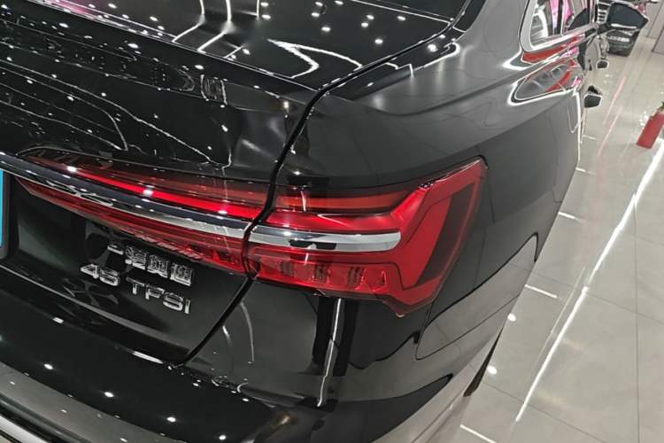 Used Audi A6L 2023 45 TFSI Prestige Dynamic Edition Right Rear Taillight