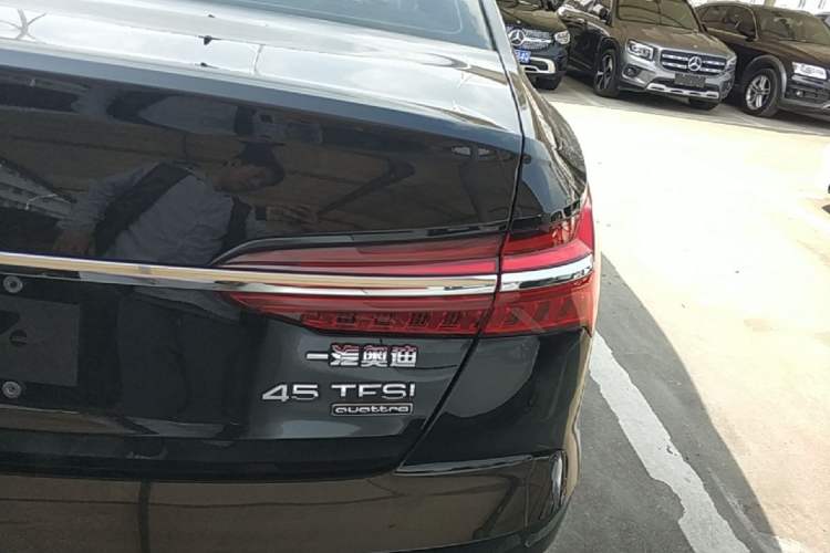 Used Audi A6L 2023 45 TFSI quattro Prestige Dynamic Edition Right Rear Taillight