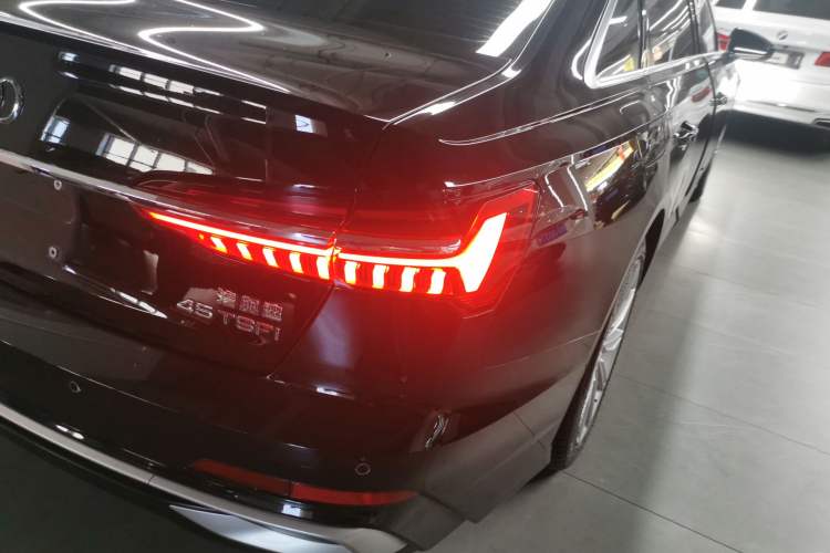 Used Audi A6L 2023 Revised 45 TFSI Prestige Dynamic Edition Right Rear Taillight