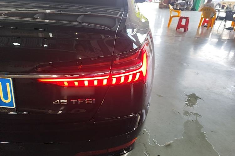 Used Audi A6L 2023 Revised 45 TFSI Prestige Dynamic Edition Right Rear Taillight