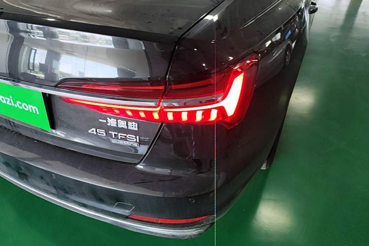 Used Audi A6L 2023 45 TFSI quattro Prestige Elegant Edition Right Rear Taillight