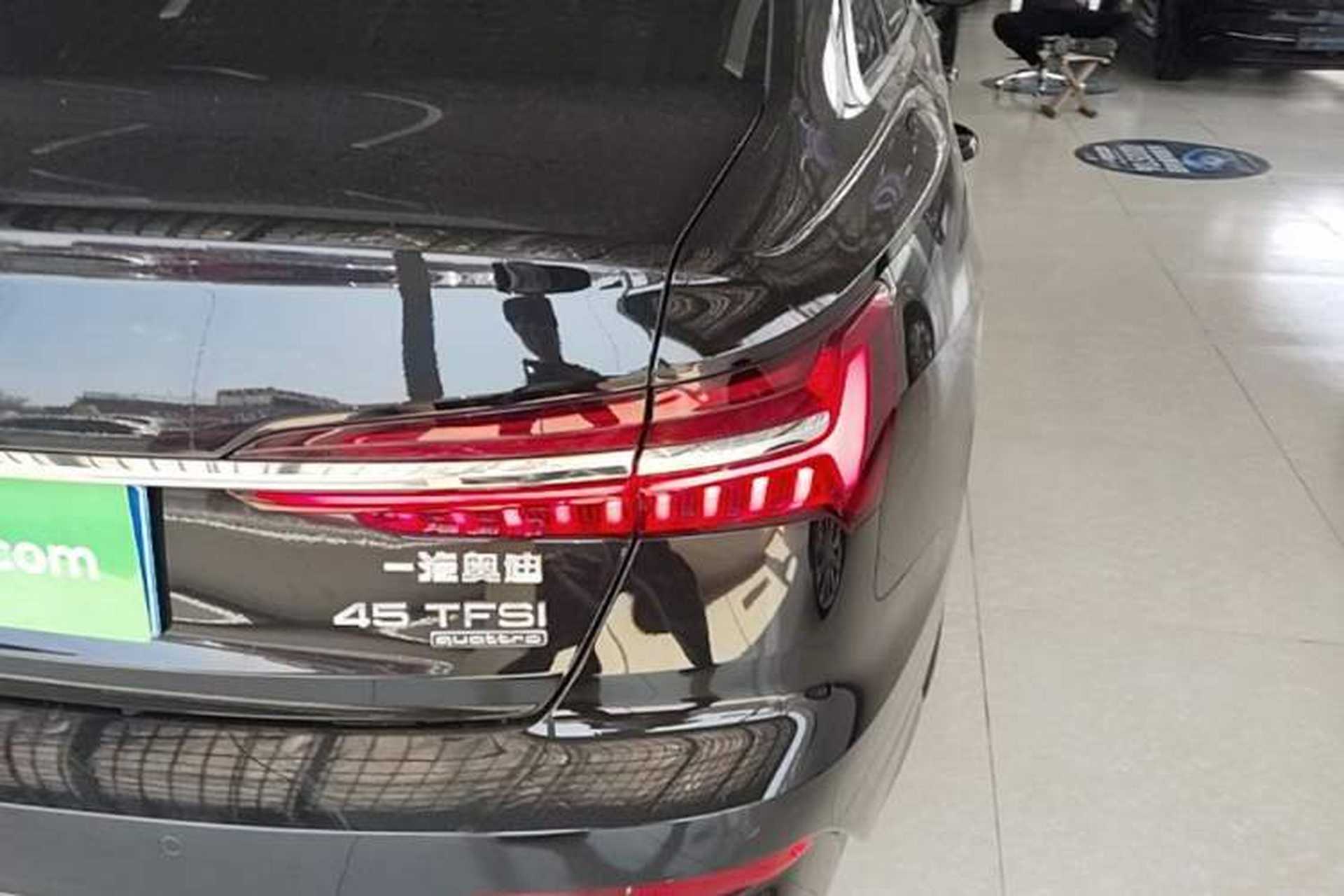 Used Audi A6L 2023 45 TFSI quattro Prestige Dynamic Edition Right Rear Taillight