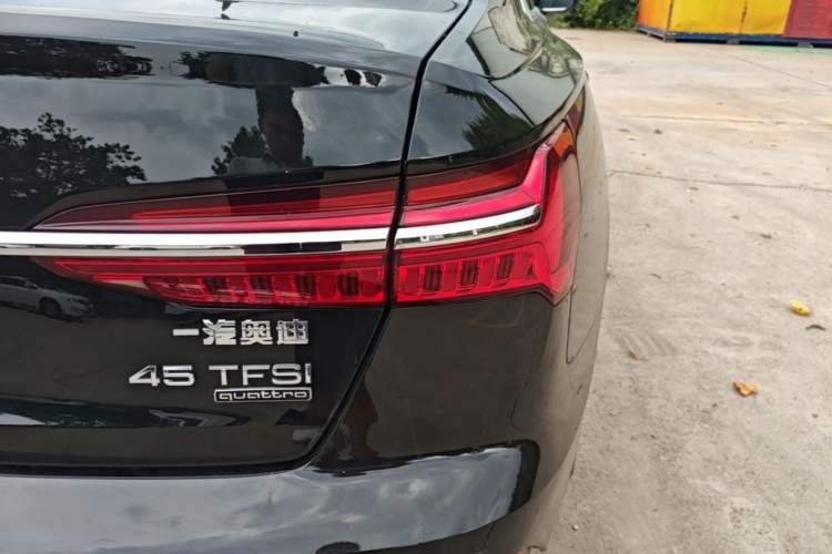 Used Audi A6L 2023 Revised 40 TFSI Luxury Dynamic Edition Right Rear Taillight