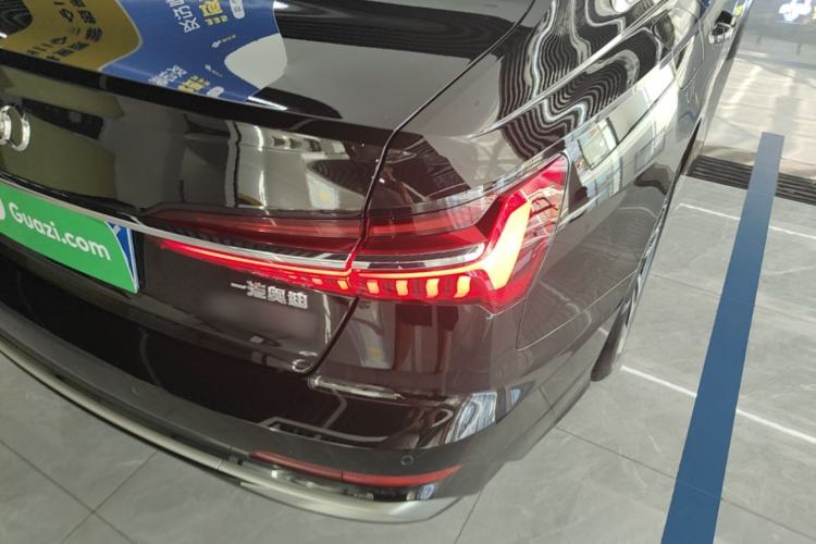 Used Audi A6L 2023 Revised 40 TFSI Luxury Dynamic Edition Right Rear Taillight