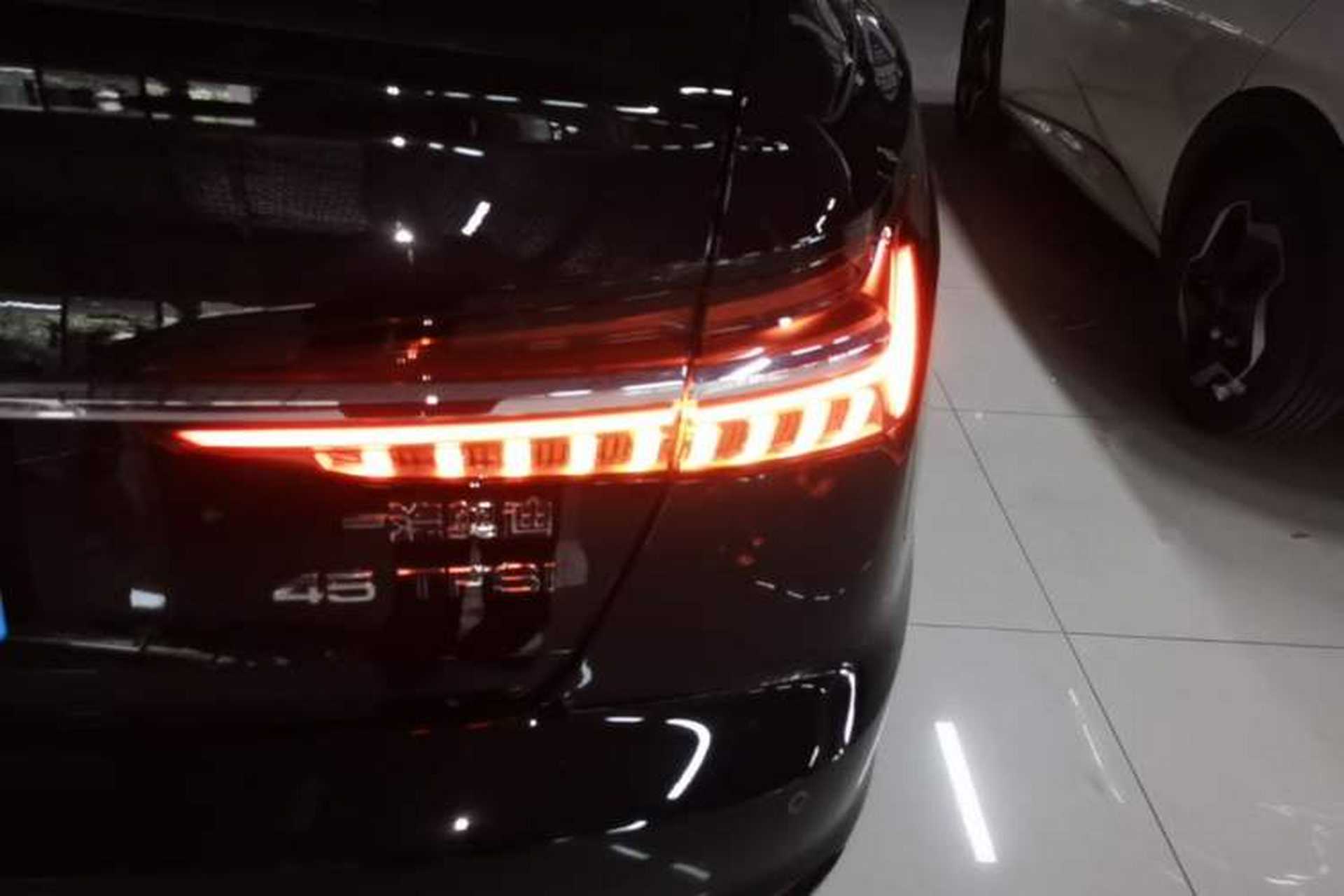 Used Audi A6L 2023 Revised 45 TFSI Prestige Elegant Edition Right Rear Taillight