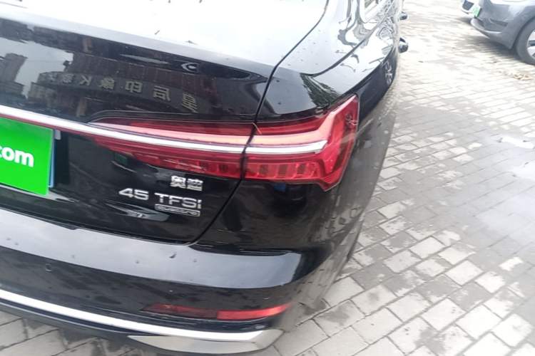 Used Audi A6L 2023 Revised 40 TFSI Luxury Dynamic Edition Right Rear Taillight