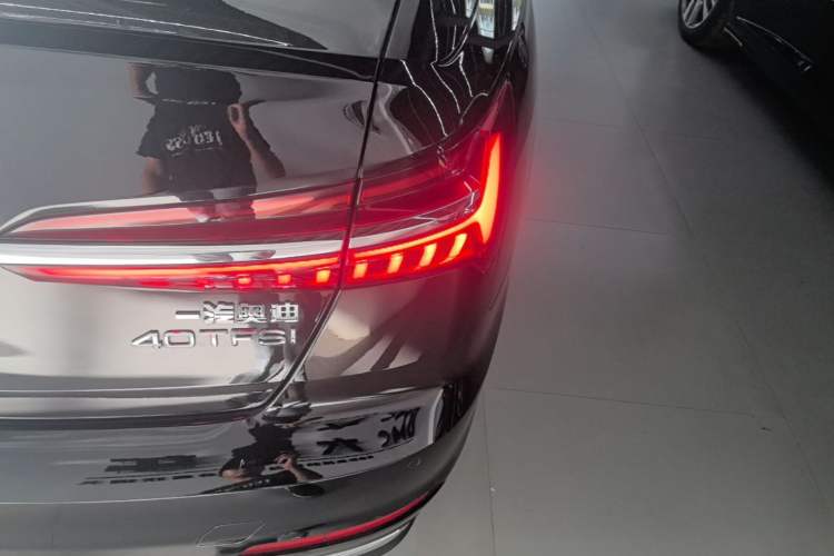 Used Audi A6L 2023 40 TFSI Luxury Prestige Edition Right Rear Taillight