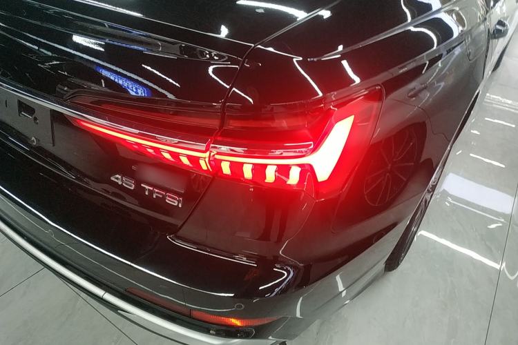 Used Audi A6L 2023 45 TFSI Prestige Dynamic Edition Right Rear Taillight