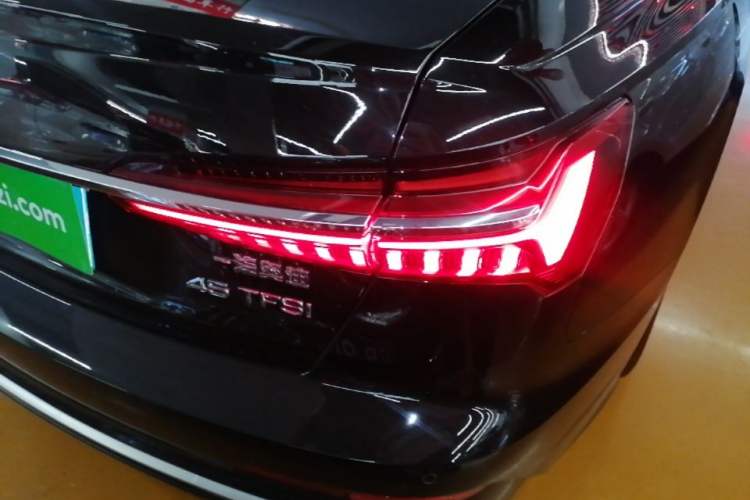 Used Audi A6L 2023 45 TFSI Prestige Dynamic Edition Right Rear Taillight