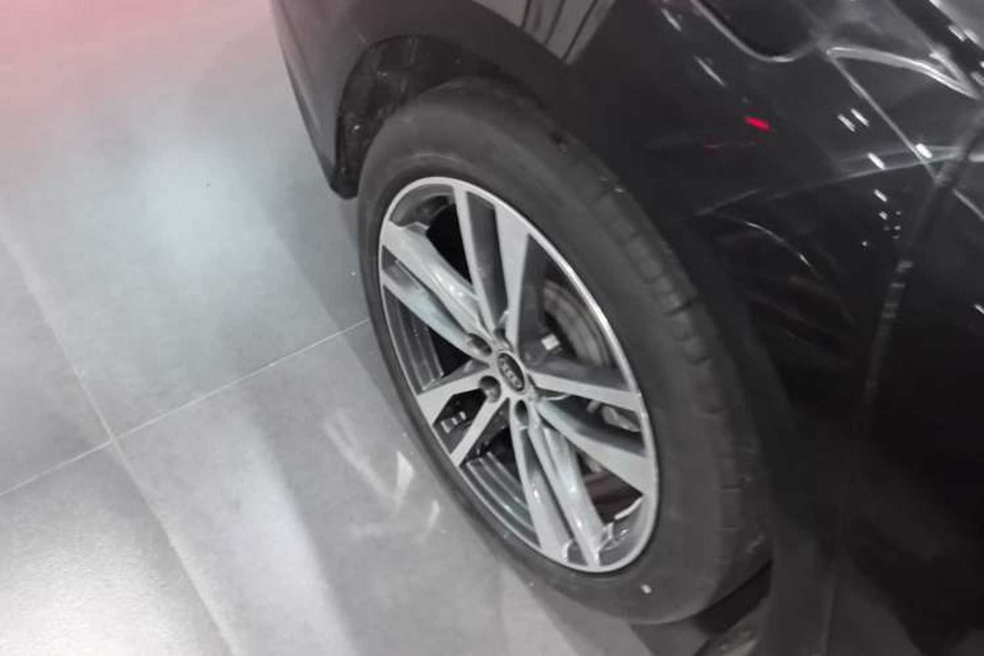 Used Audi A6L 2023 Revised 40 TFSI Luxury Dynamic Edition Right Rear Wheel Hub