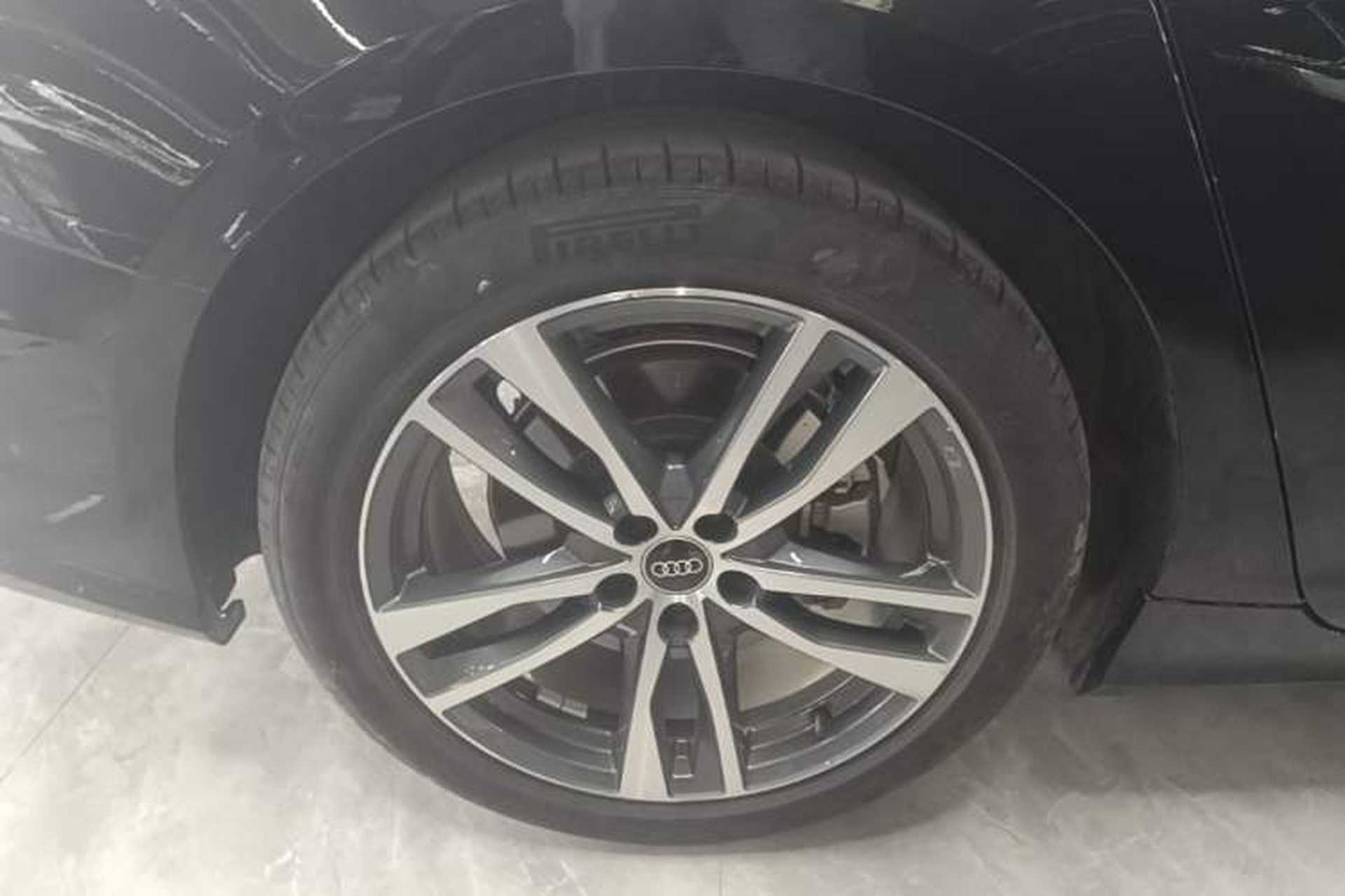 Used Audi A6L 2023 40 TFSI Luxury Dynamic Model Right Rear Wheel Hub