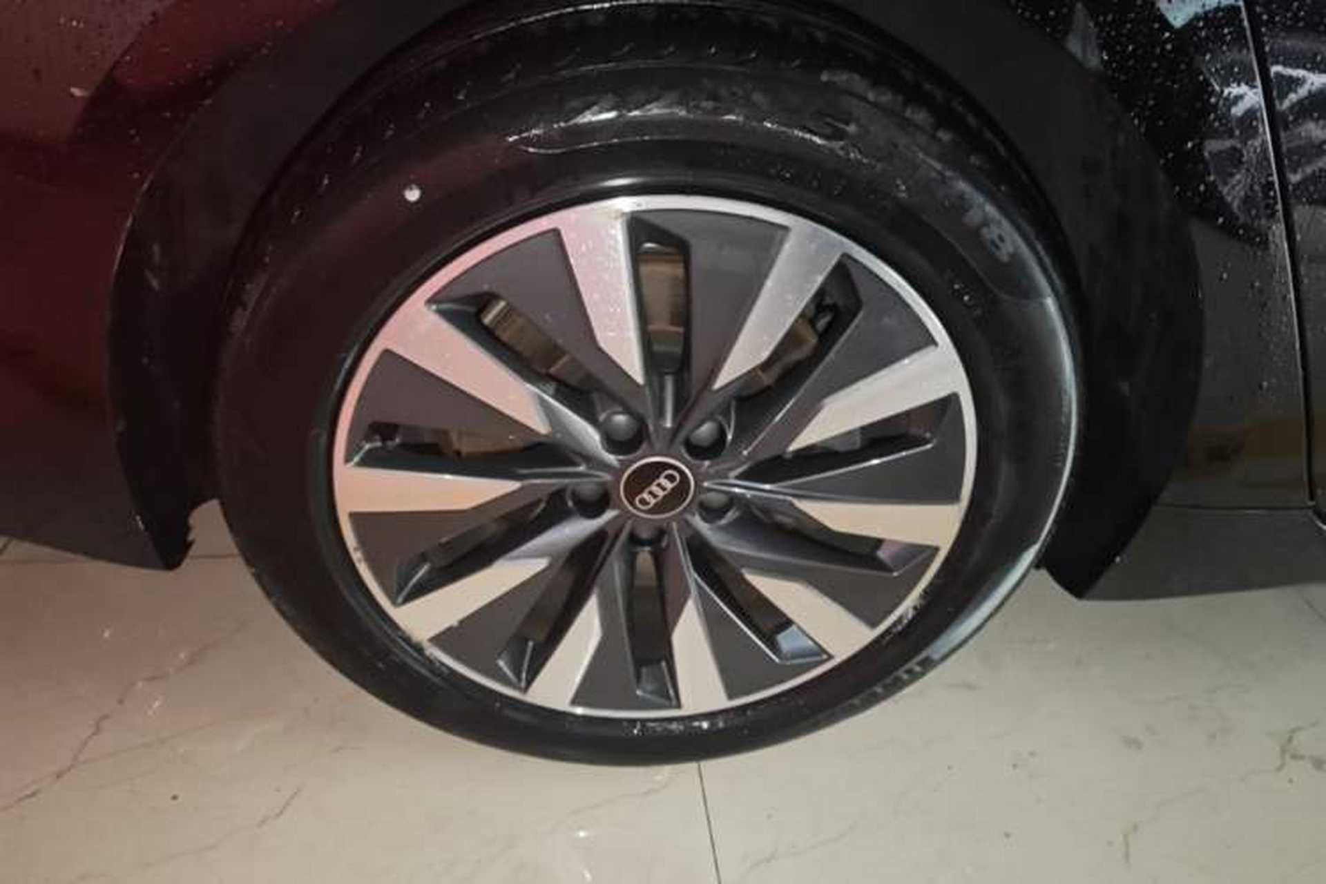 Used Audi A6L 2023 45 TFSI Prestige Elegant Edition Right Rear Wheel Hub
