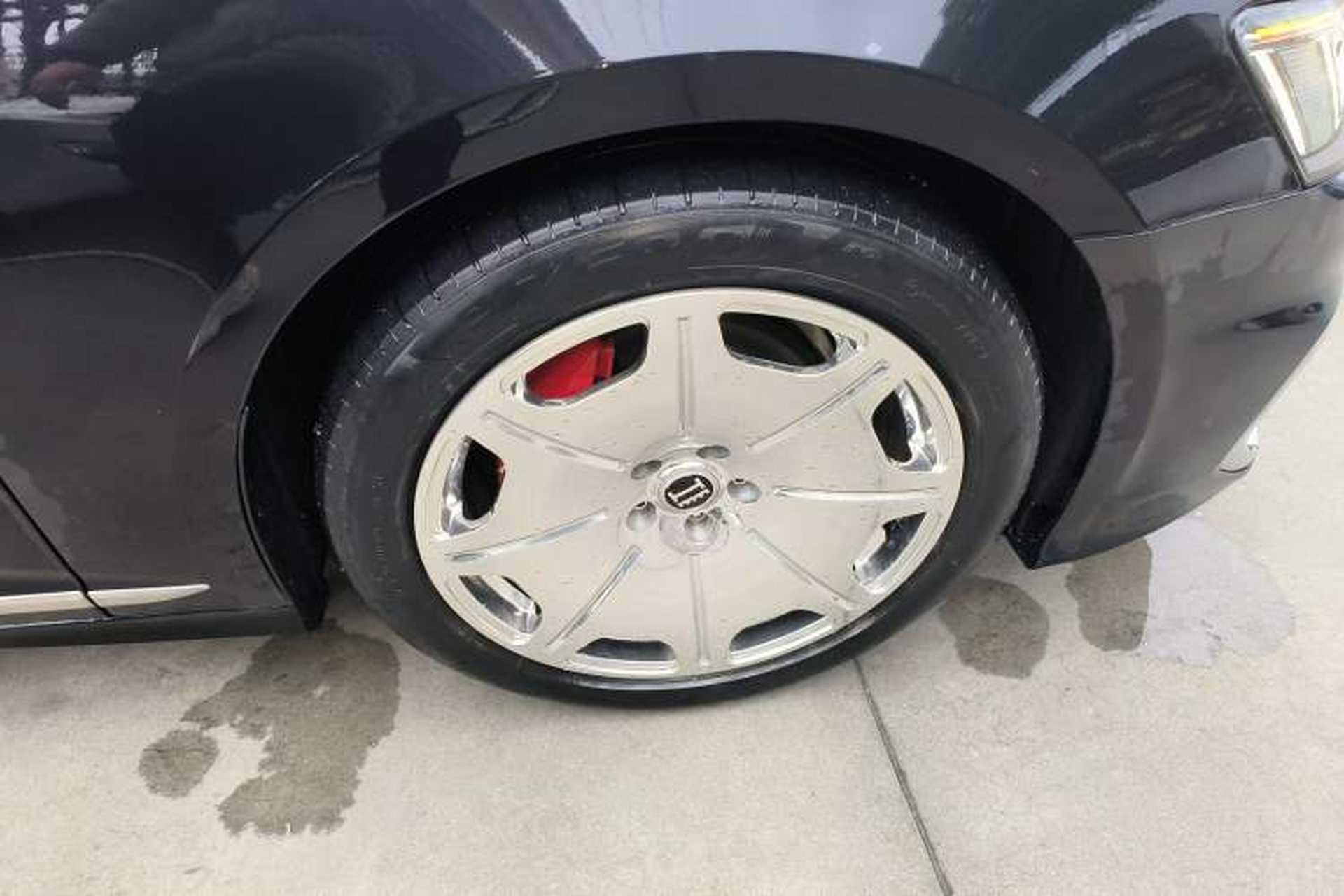 Used Audi A6L 2023 45 TFSI Prestige Dynamic Edition Right Rear Wheel Hub