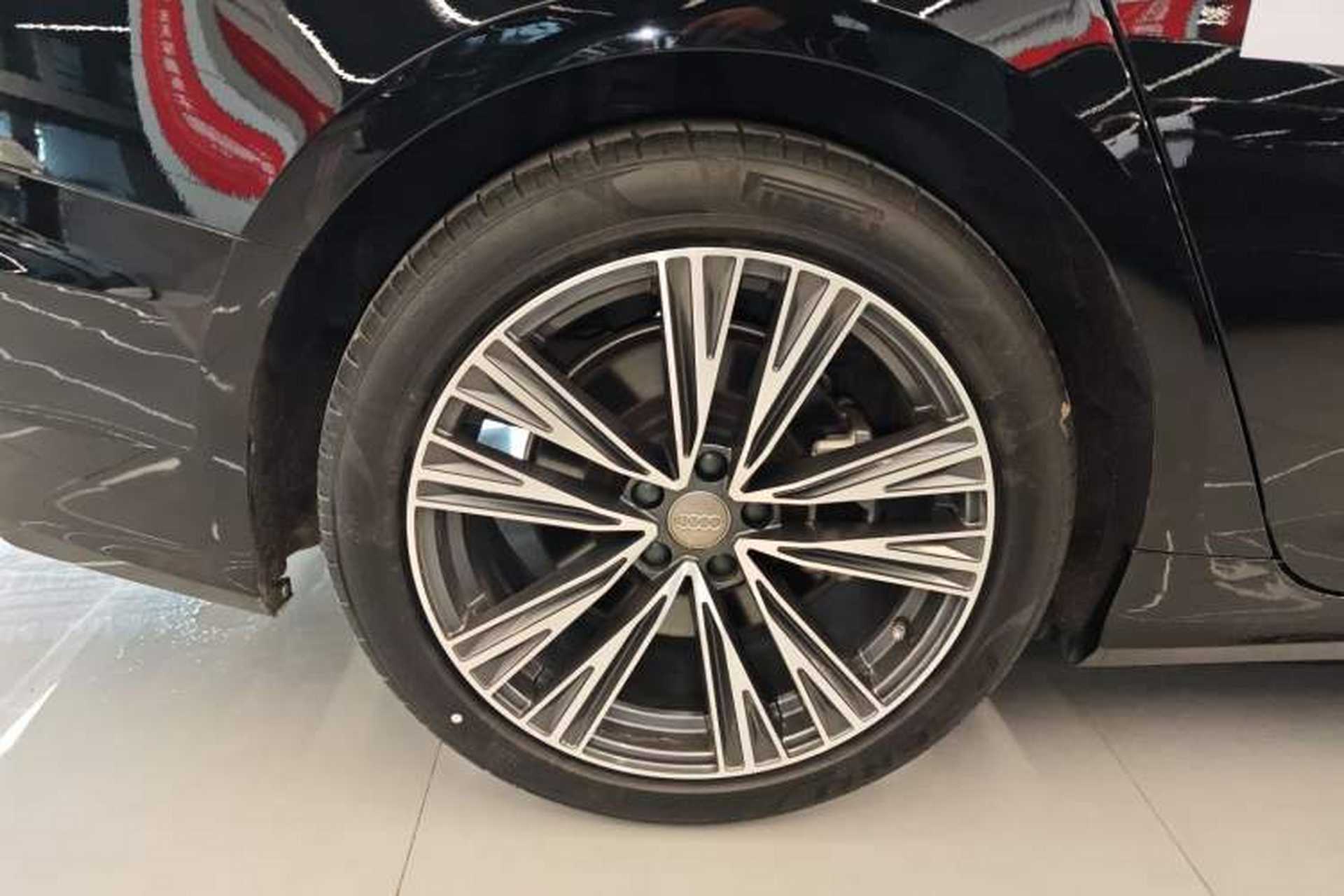 Used Audi A6L 2023 45 TFSI Prestige Dynamic Edition Right Rear Wheel Hub