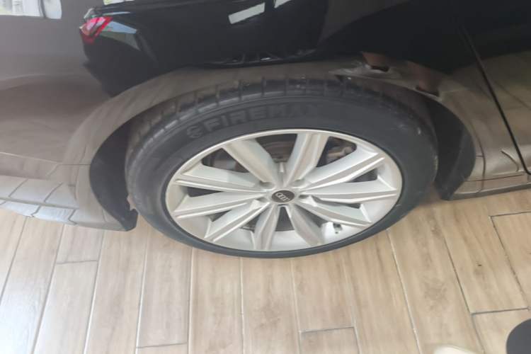 Used Audi A6L 2023 45 TFSI Prestige Dynamic Edition Right Rear Wheel Hub
