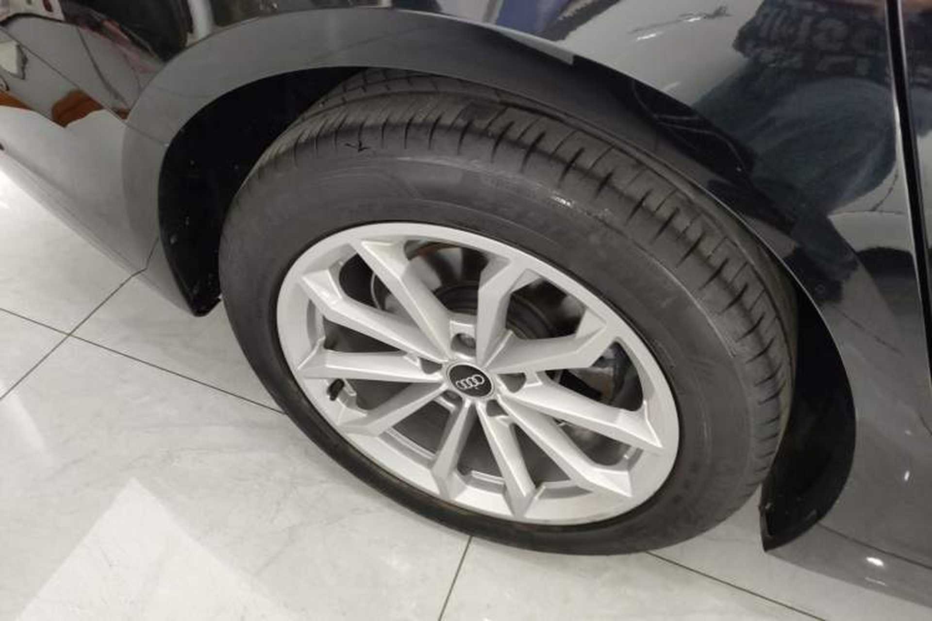 Used Audi A6L 2023 Revised 40 TFSI Luxury Prestige Edition Right Rear Wheel Hub