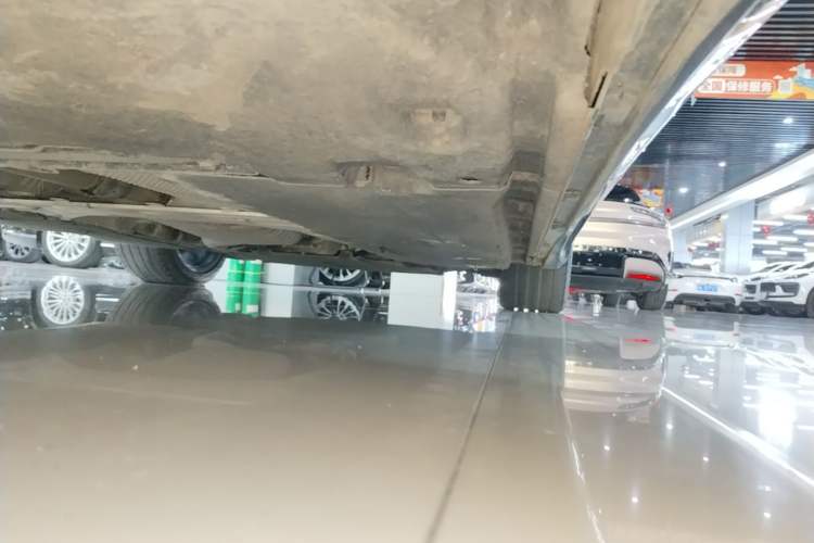 Used Audi A6L 2023 Revised 45 TFSI Prestige Dynamic Edition Right Side Sill