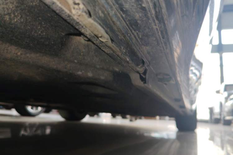 Used Audi A6L 2023 45 TFSI Prestige Elegant Edition Right Side Sill