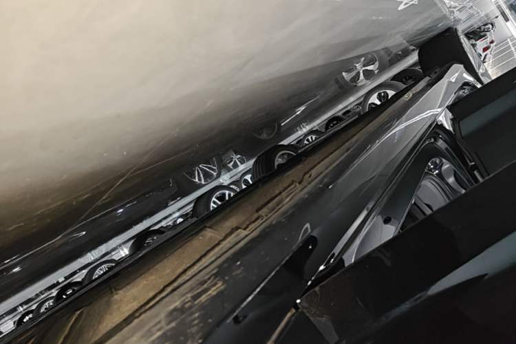 Used Audi A6L 2023 45 TFSI Prestige Dynamic Edition Right Side Sill