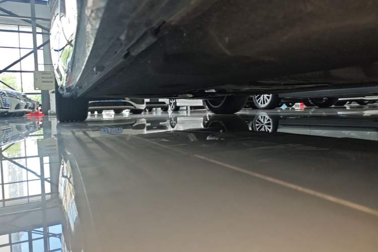 Used Audi A6L 2023 Revised 45 TFSI Prestige Dynamic Edition Right Side Sill
