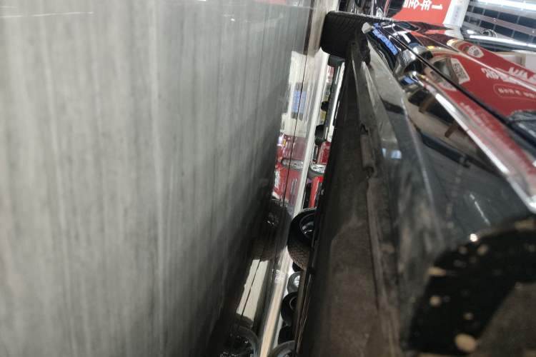 Used Audi A6L 2023 Revised 45 TFSI Prestige Dynamic Edition Right Side Sill