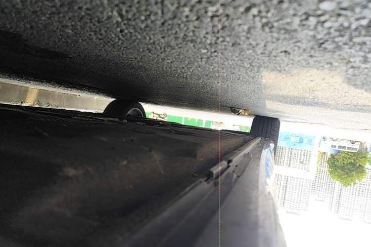 Used Audi A6L 2023 Revised 40 TFSI Luxury Dynamic Edition Right Side Sill