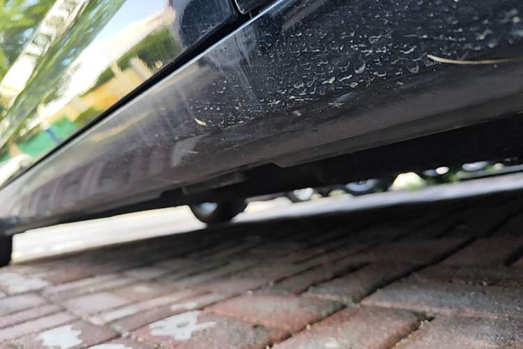 Used Audi A6L 2023 Revised 40 TFSI Luxury Prestige Edition Right Side Sill