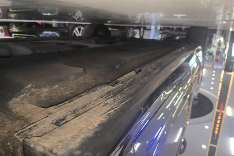 Used Audi A6L 2023 Revised Edition 45 TFSI quattro Prestige Dynamic Version Right Side Sill