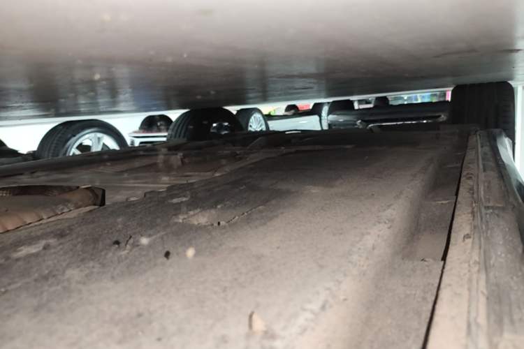Used Audi A6L 2023 Revised 40 TFSI Luxury Dynamic Edition Right Side Sill