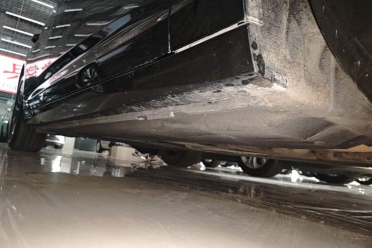 Used Audi A6L 2023 45 TFSI Prestige Elegant Edition Right Side Sill