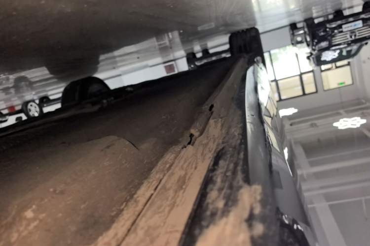 Used Audi A6L 2023 Revised 40 TFSI Luxury Dynamic Edition Right Side Sill