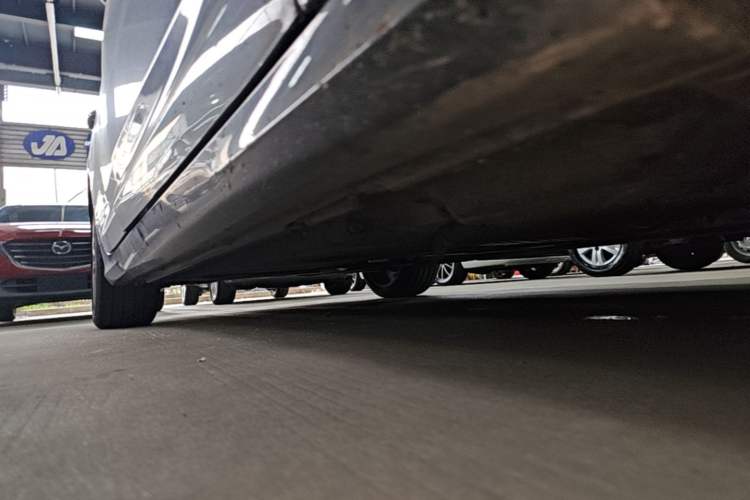 Used Audi A6L 2023 45 TFSI Prestige Dynamic Edition Right Side Sill
