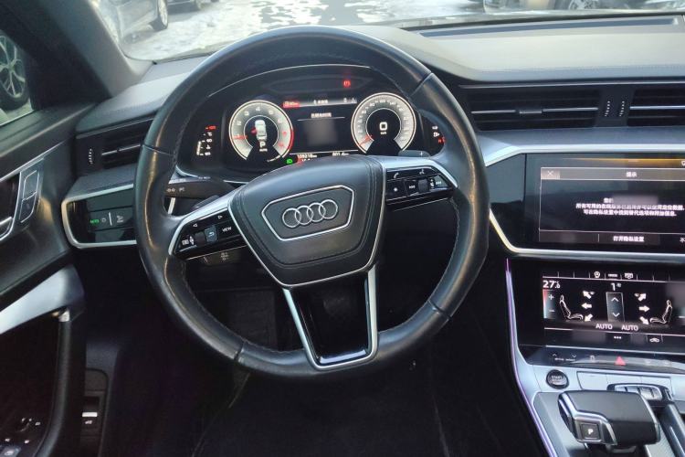 Used Audi A6L 2023 40 TFSI Luxury Dynamic Model Steering Wheel