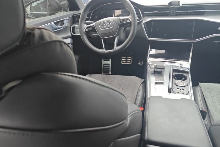 Used Audi A6L 2023 Revised 45 TFSI Prestige Dynamic Edition Steering Wheel