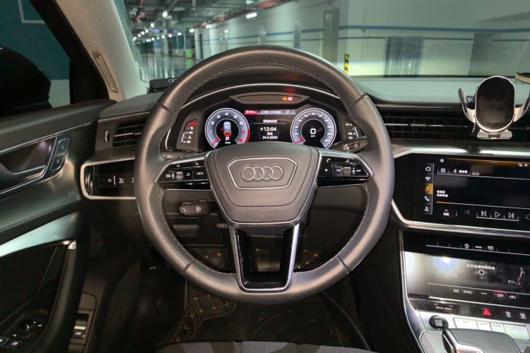 Used Audi A6L 2023 40 TFSI Luxury Prestige Edition Steering Wheel