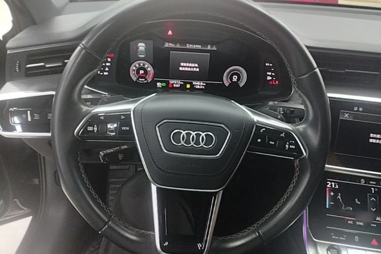 Used Audi A6L 2023 40 TFSI Luxury Dynamic Model Steering Wheel