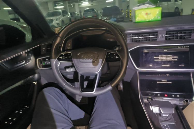 Used Audi A6L 2023 Revised 45 TFSI Prestige Dynamic Edition Steering Wheel