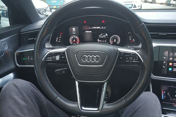 Used Audi A6L 2023 Revised 40 TFSI Luxury Dynamic Edition Steering Wheel