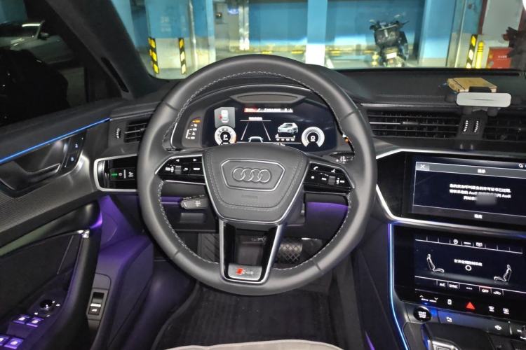 Used Audi A6L 2023 40 TFSI Luxury Dynamic Model Steering Wheel