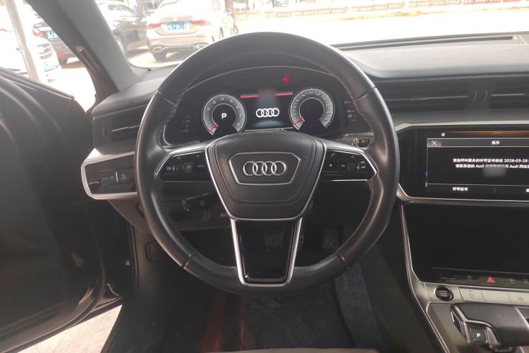 Used Audi A6L 2023 40 TFSI Luxury Dynamic Model Steering Wheel