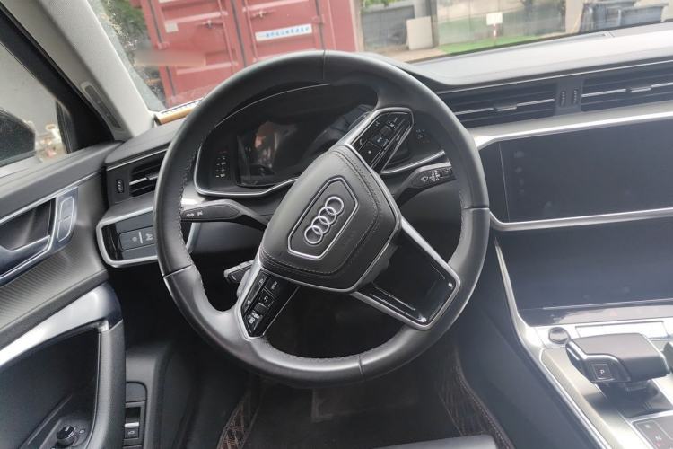 Used Audi A6L 2023 Revised 40 TFSI Luxury Prestige Edition Steering Wheel