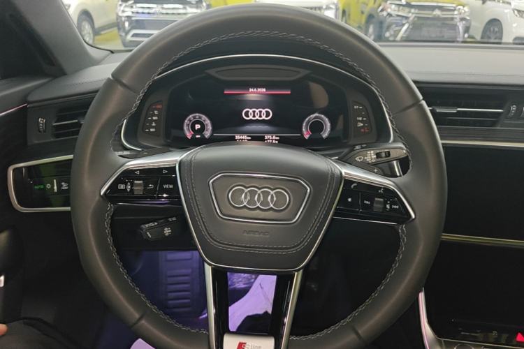 Used Audi A6L 2023 Revised Edition 45 TFSI quattro Prestige Dynamic Version Steering Wheel
