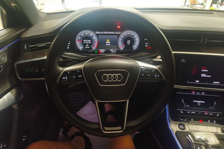 Used Audi A6L 2023 Revised Edition 45 TFSI quattro Prestige Dynamic Version Steering Wheel