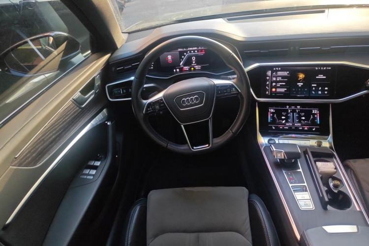 Used Audi A6L 2023 Revised Edition 45 TFSI quattro Prestige Dynamic Version Steering Wheel