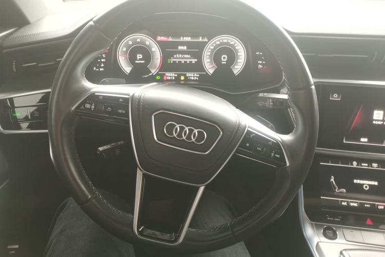 Used Audi A6L 2023 40 TFSI Luxury Dynamic Model Steering Wheel
