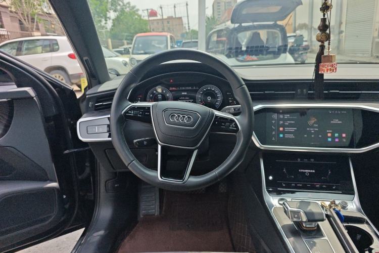 Used Audi A6L 2023 Revised Edition 45 TFSI quattro Prestige Dynamic Version Steering Wheel