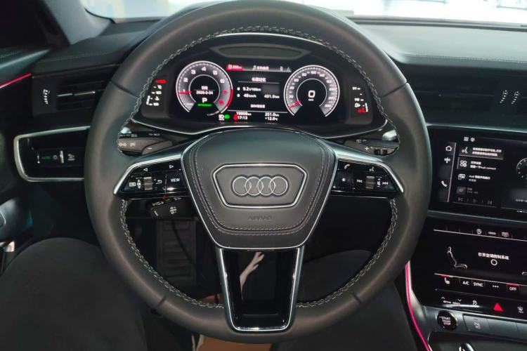 Used Audi A6L 2023 Revised Edition 45 TFSI quattro Prestige Dynamic Version Steering Wheel