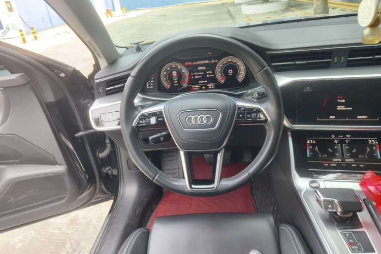 Used Audi A6L 2023 Revised 45 TFSI Prestige Dynamic Edition Steering Wheel