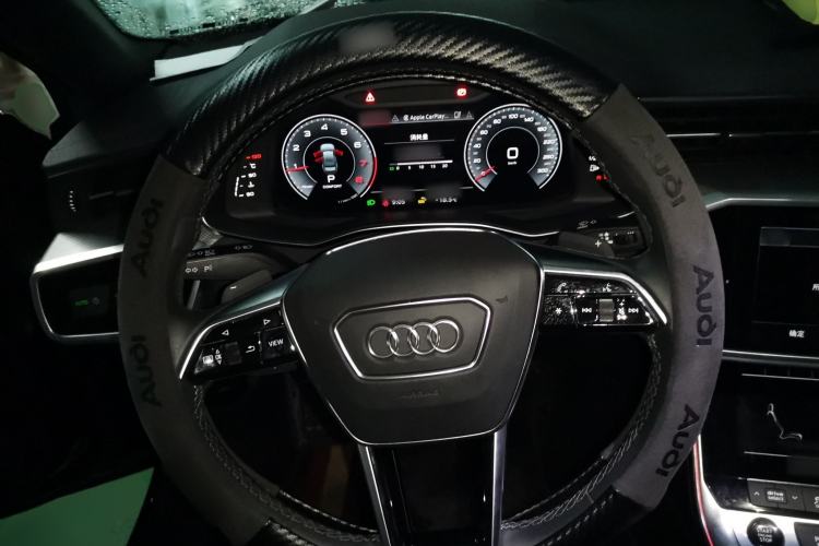 Used Audi A6L 2023 40 TFSI Luxury Dynamic Model Steering Wheel